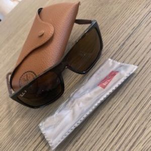Ray Ban polarized Brown frame Sunglasses